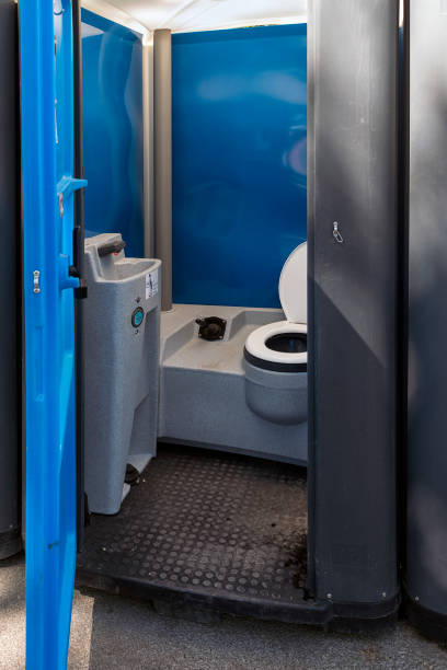 Best Portable toilet rental cost  in Brookings, OR